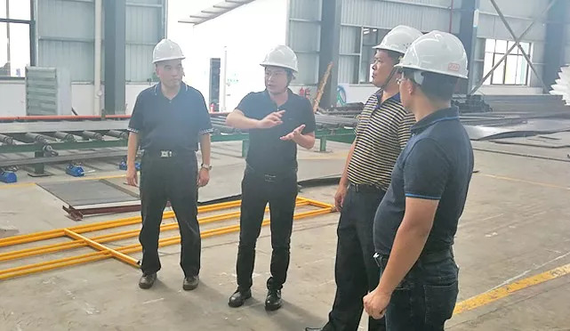 肇庆高新区党工委关键副书记一行莅临鹏凯新工厂考察调研