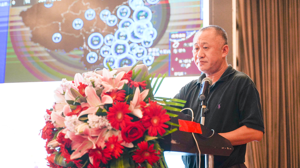 中国中小城镇水环境工程技术中心主任杨小毛