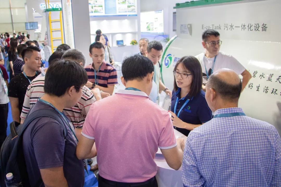 前来鹏凯环境展馆参观、洽谈客商络绎不绝