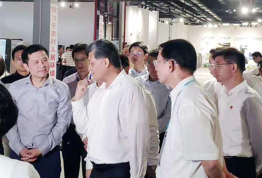 广东省省长马兴瑞了解农村人居环境整治先进技术和理念
