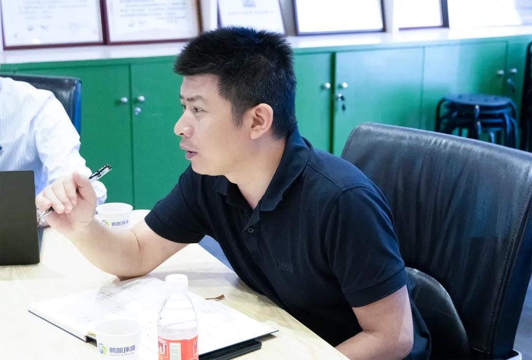 鹏凯环境董事长王国彬发表讲话