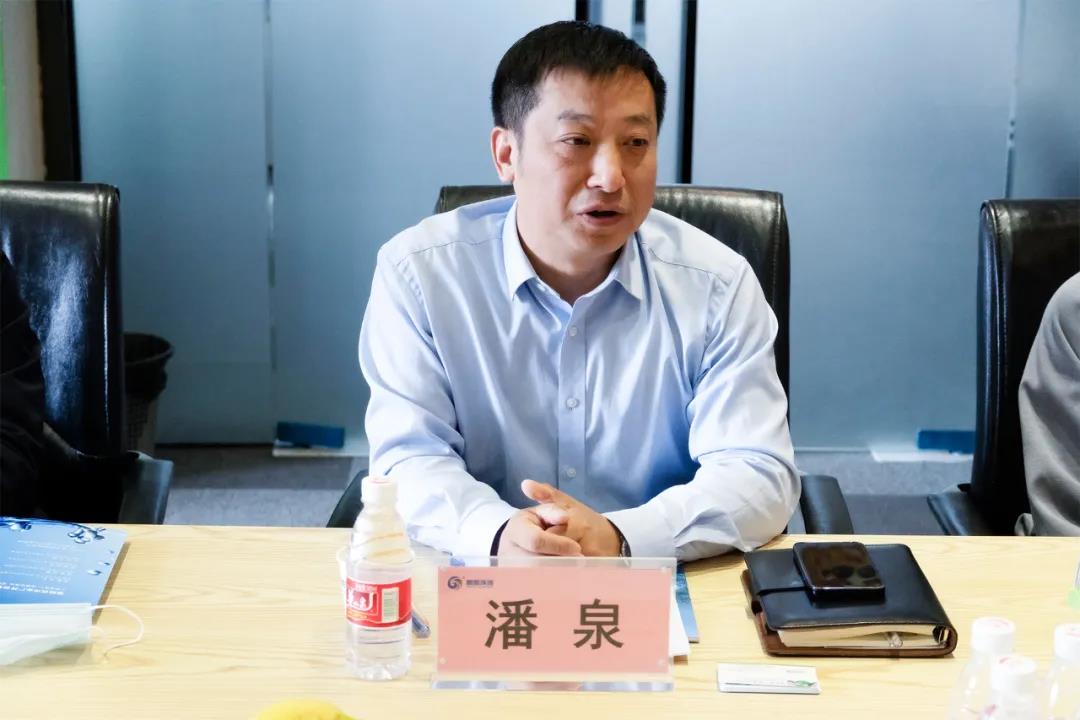 鹏凯环境常务副总经理潘泉发表讲话