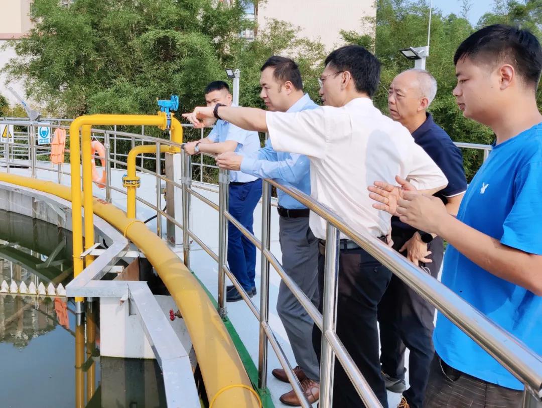 考察肇庆四会市碧海湾装配式污水厂项目