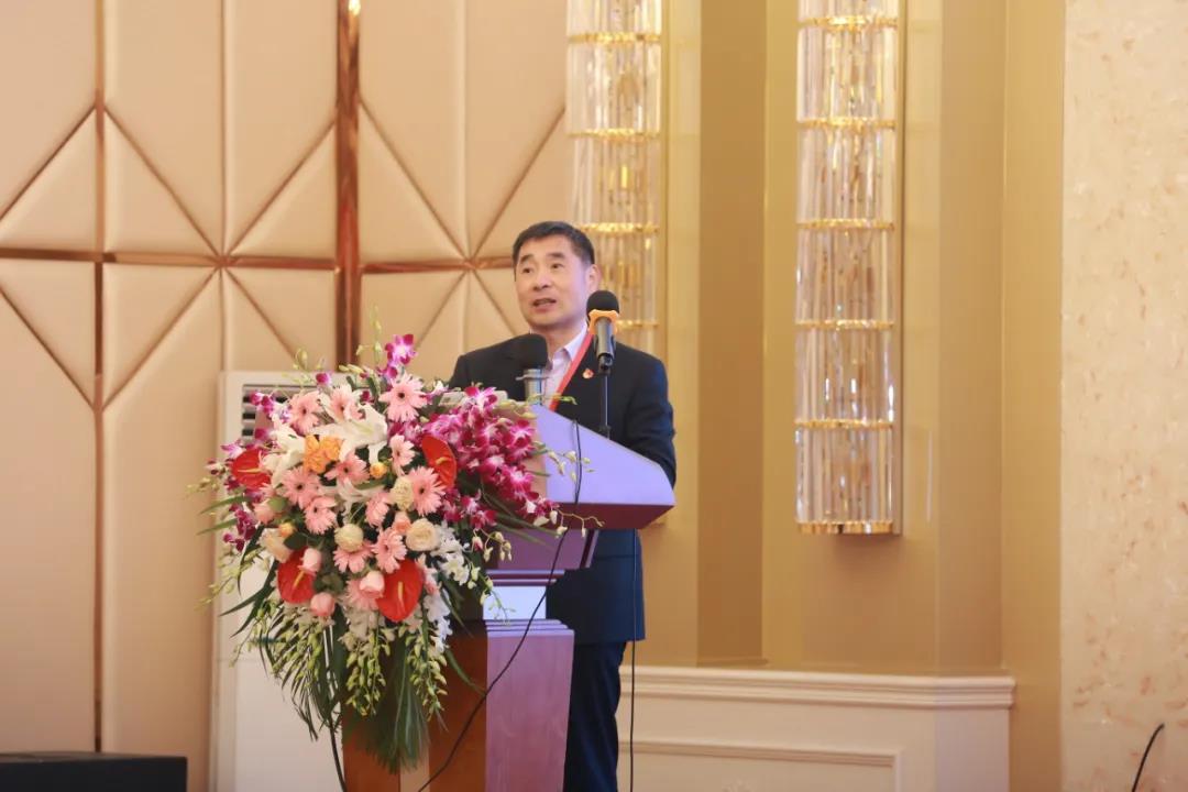 中国工程院院士、哈尔滨工业大学环境学院教授马军 发表演讲