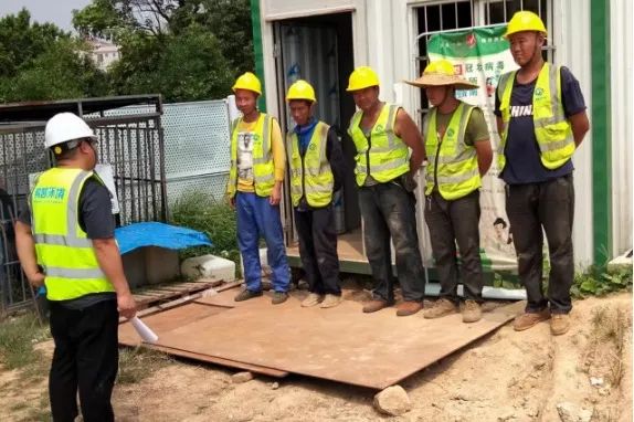 有条不紊扎实推进各项工作 图片